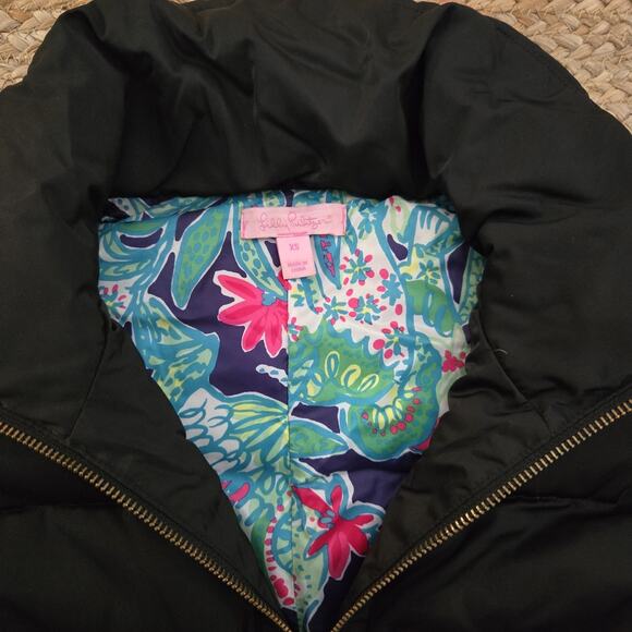 Lilly Pulitzer Syd Black Down Filled Puffer Vest Xs Zippered Pockets - Picture 5 of 9